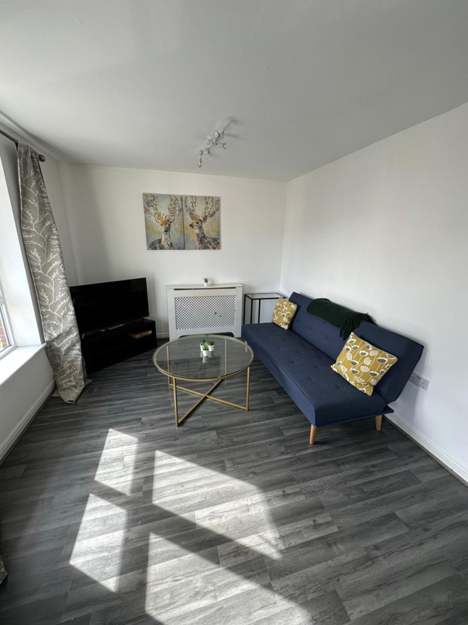 Suites By Rehoboth - Abbey Wood Station - London Zone 4 Eksteriør bilde